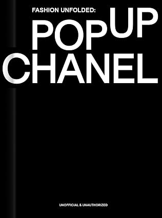 ספר פופ אפ Pop-Up Chanel - עטיפה קדמית עם מארז